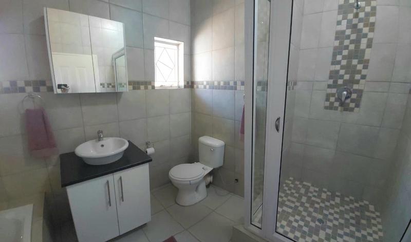 4 Bedroom Property for Sale in Bayswater Free State